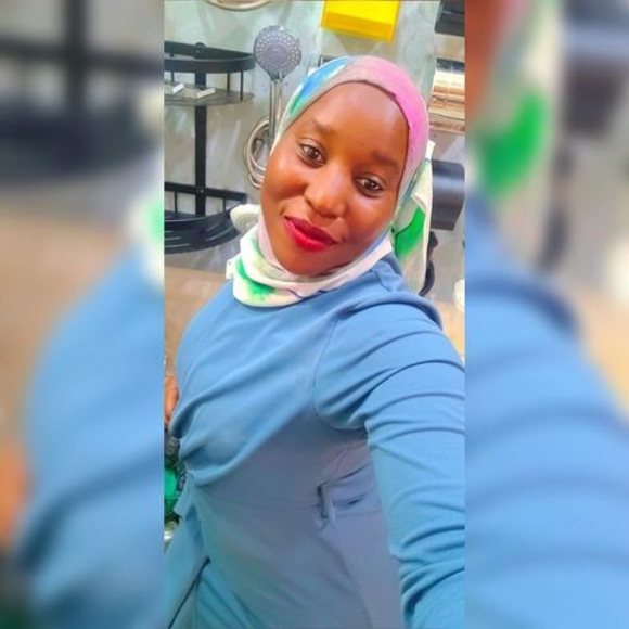 Meet your Posher, Hanna - Picture 1 of 1